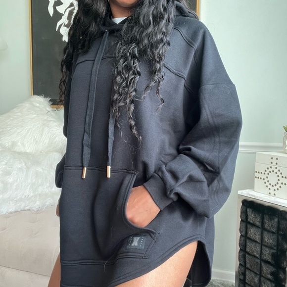 Savage X Fenty Black Caviar Longsleeve Oversized Xssential Drawstring Hoodie - Picture 3 of 17